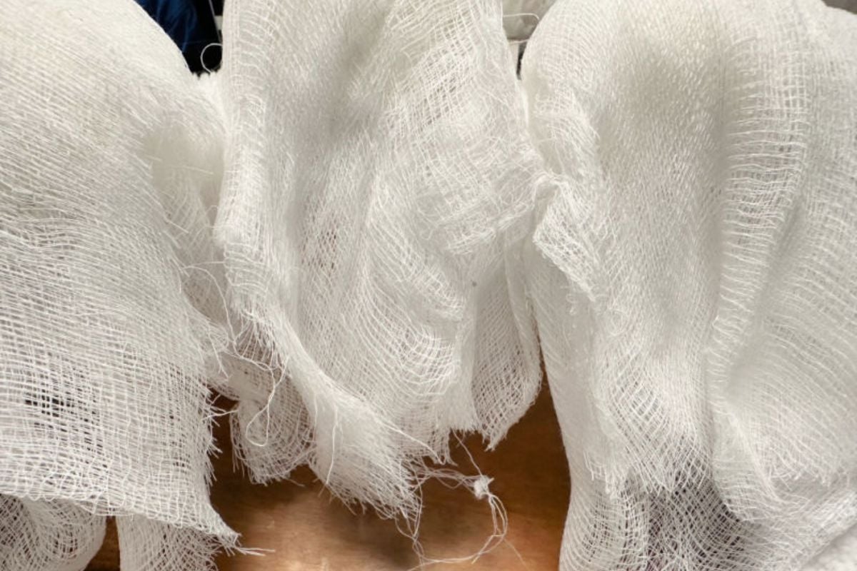cheesecloth ghosts for Halloween wreath