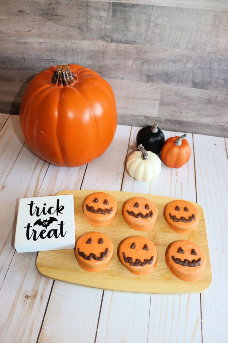 jack o lantern halloween oreos