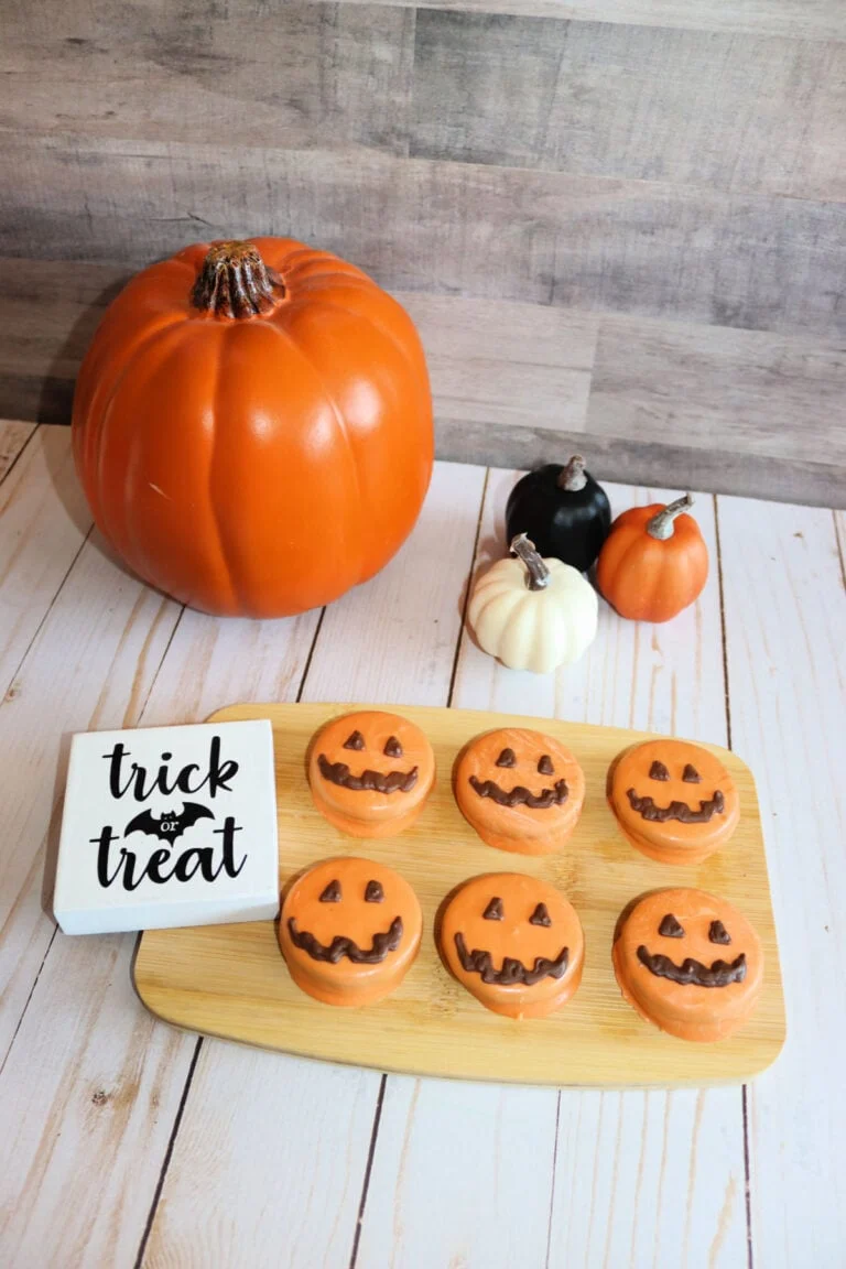 jack o lantern halloween oreos