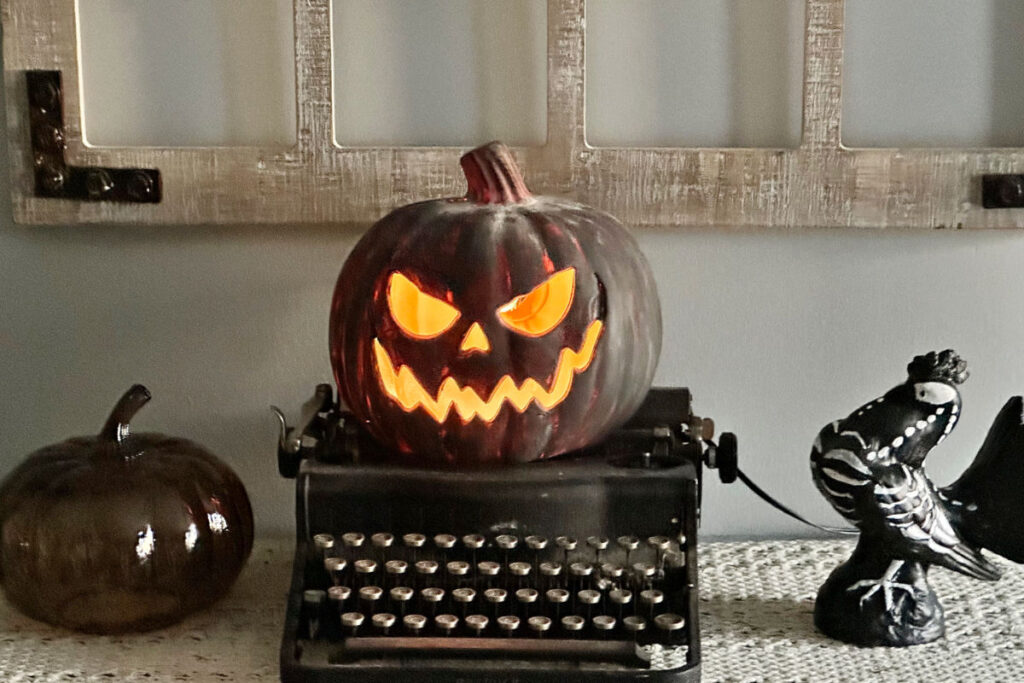 lighted jack o lantern pumpkin