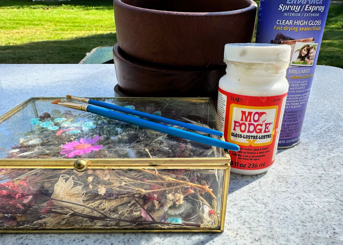 supplies for upcycled wooden bowls with pressed flowers