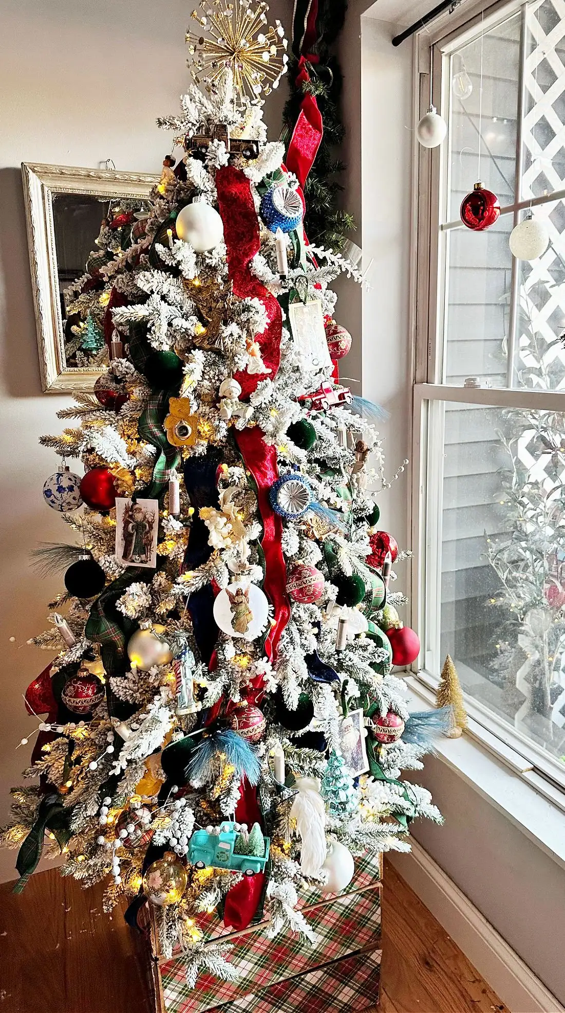 christmas tree decor with ralph lauren aesthetic