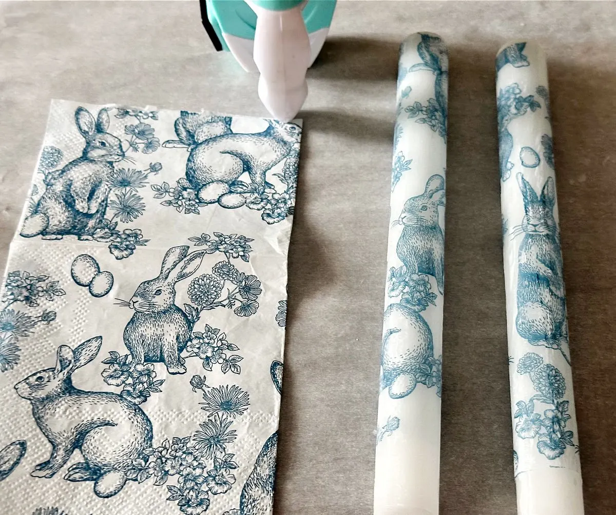 transferred napkin decoupage on candle