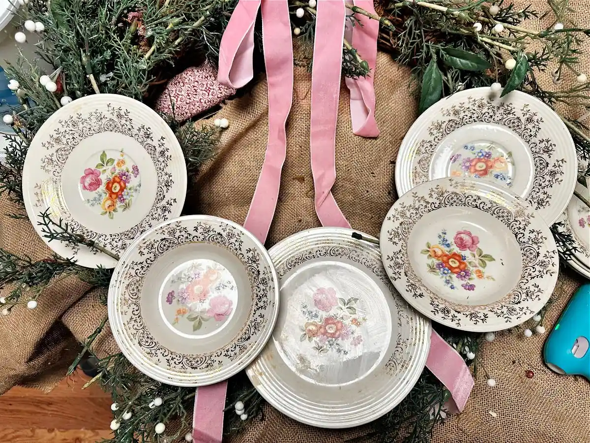 diy plate wreath with vintage china