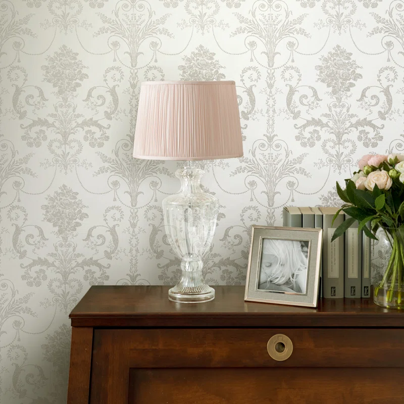 damask wallpaper