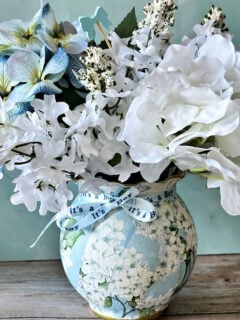 blue hydrangea glass centerpieces