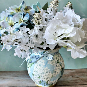 blue hydrangea glass centerpieces