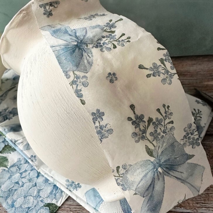 napkin strips on glass vase