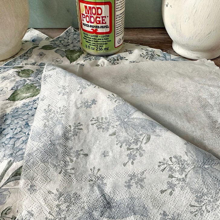 removing bottom napkin layer