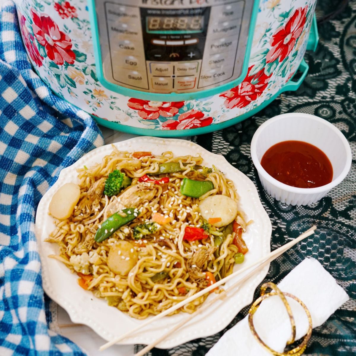 ramen noodle viral stir fry recipe in instant pot
