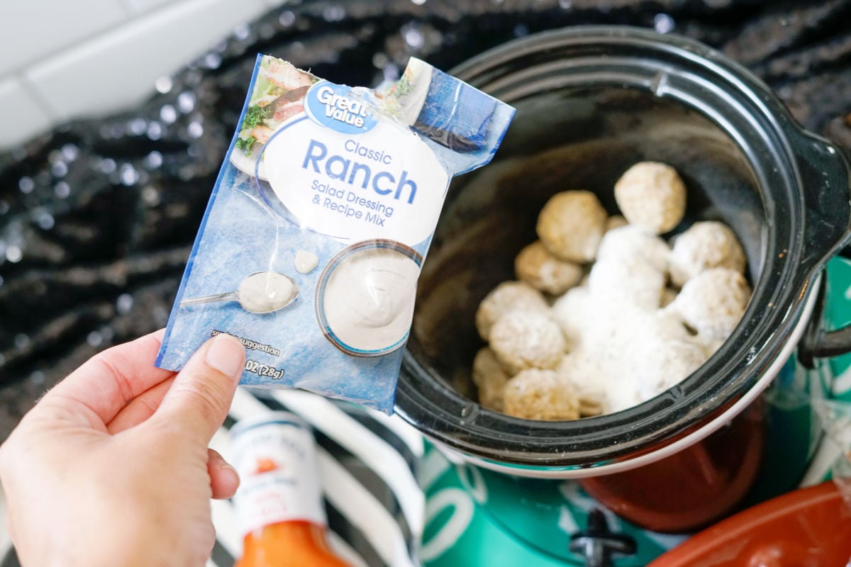 adding ranch packet seasoning to crock pot