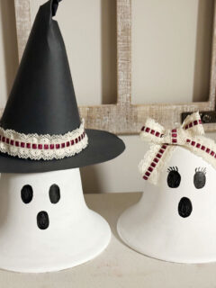 2 halloween ghosts from upcycled light globes