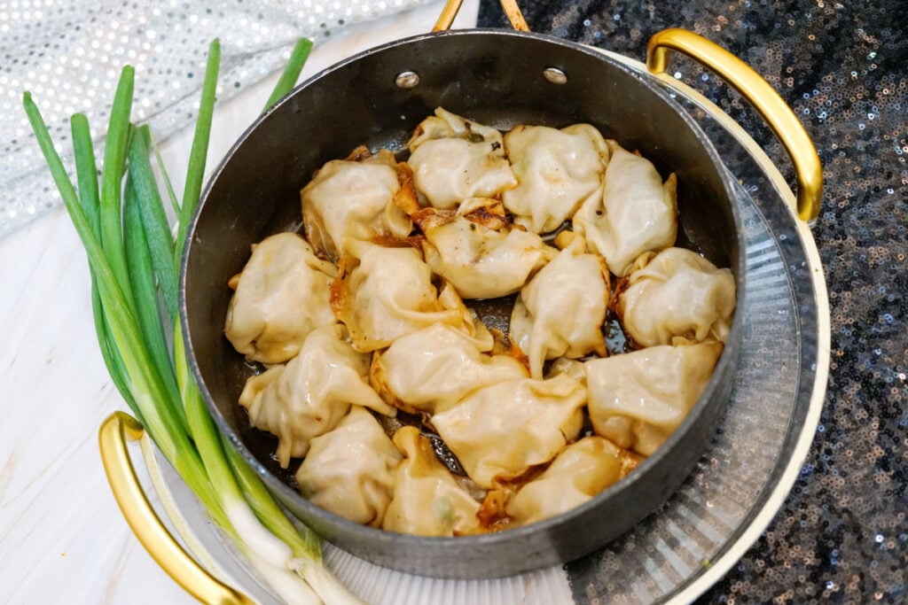 cooking pork blanket dumplings